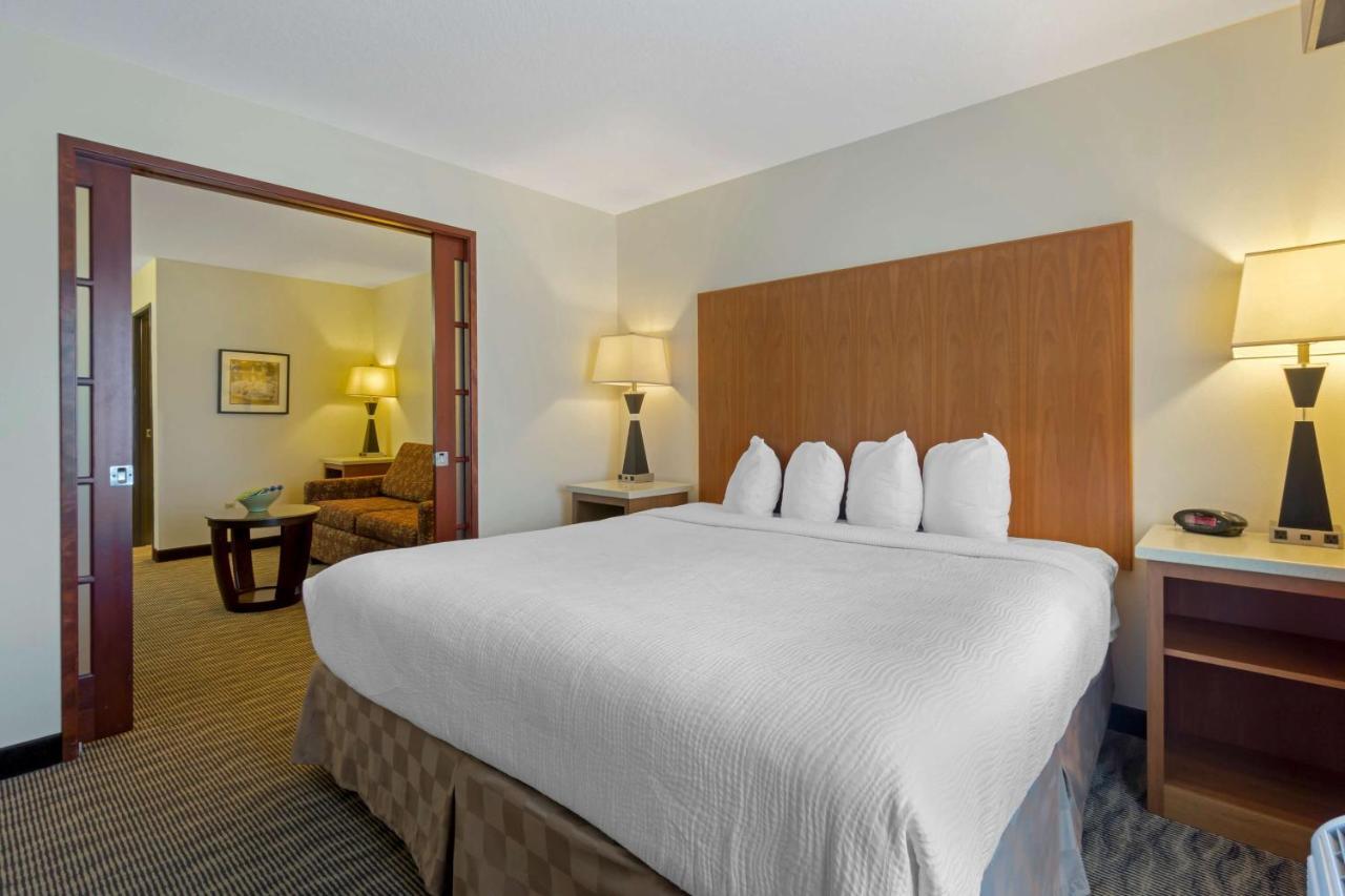 Best Western Plus Park Place Inn&Suites Chehalis Exterior foto