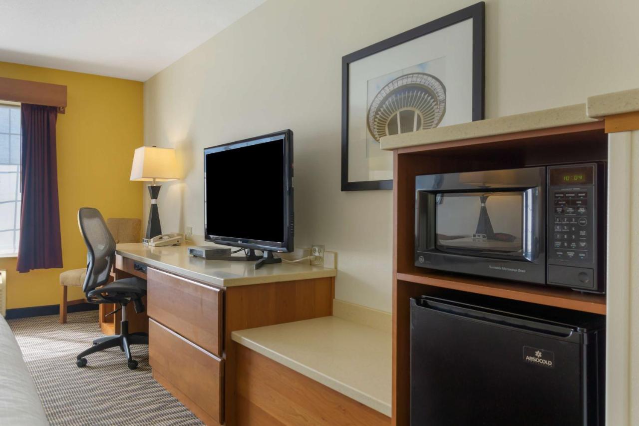 Best Western Plus Park Place Inn&Suites Chehalis Exterior foto